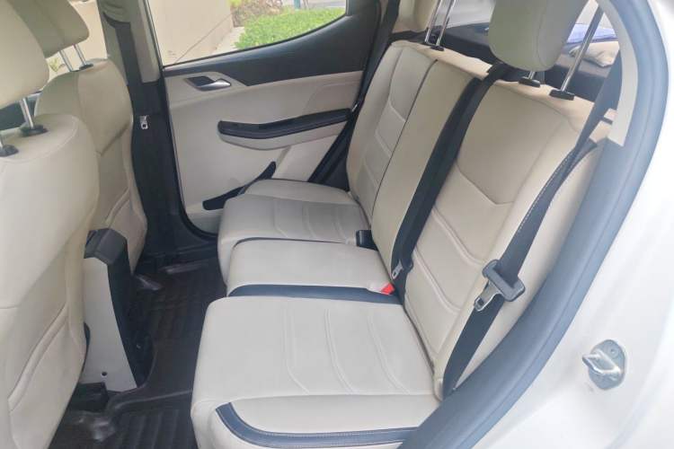 Used BYD Yuan Pro 2021 401 km Deluxe Version Left Rear Seat