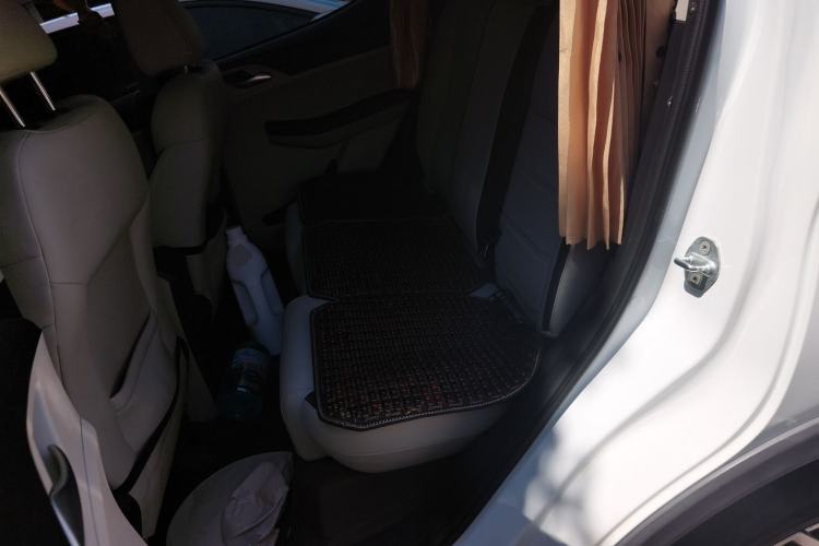 Used BYD Yuan Pro 2021 401 km Deluxe Version Left Rear Seat