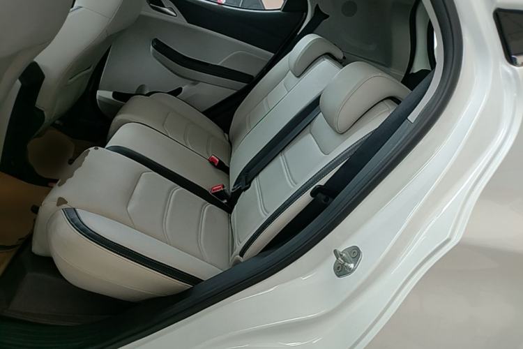 Used BYD Yuan Pro 2021 401 km Deluxe Version Left Rear Seat
