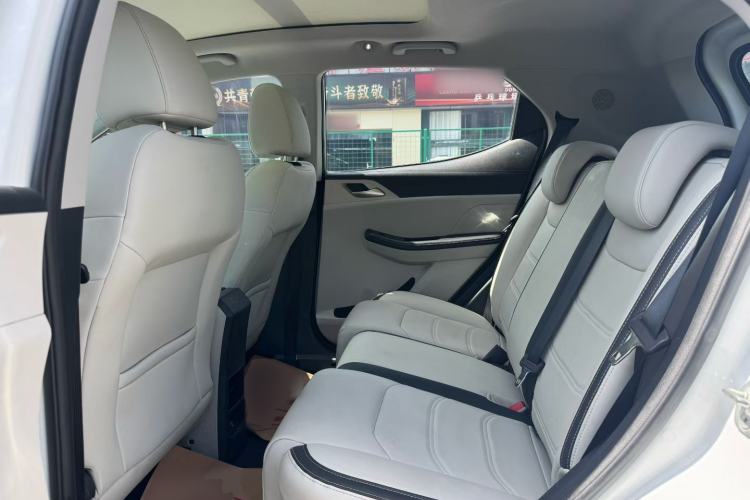 Used BYD Yuan Pro 2021 401 km Deluxe Version Left Rear Seat