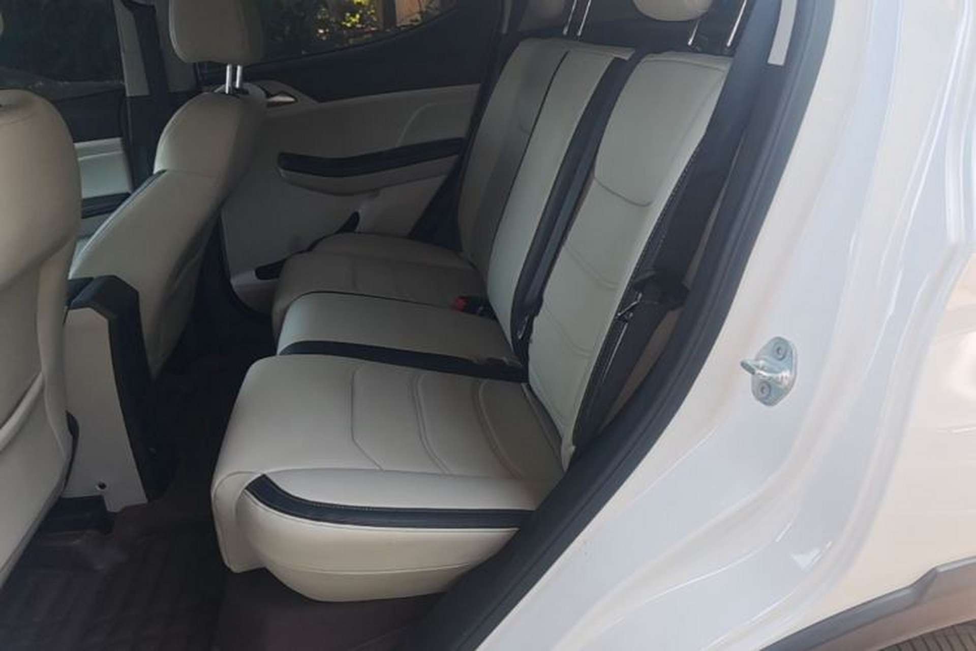 Used BYD Yuan Pro 2021 401 km Luxury Version Left Rear Seat