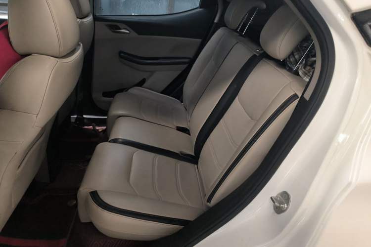 Used BYD Yuan Pro 2021 401 km Deluxe Version Left Rear Seat