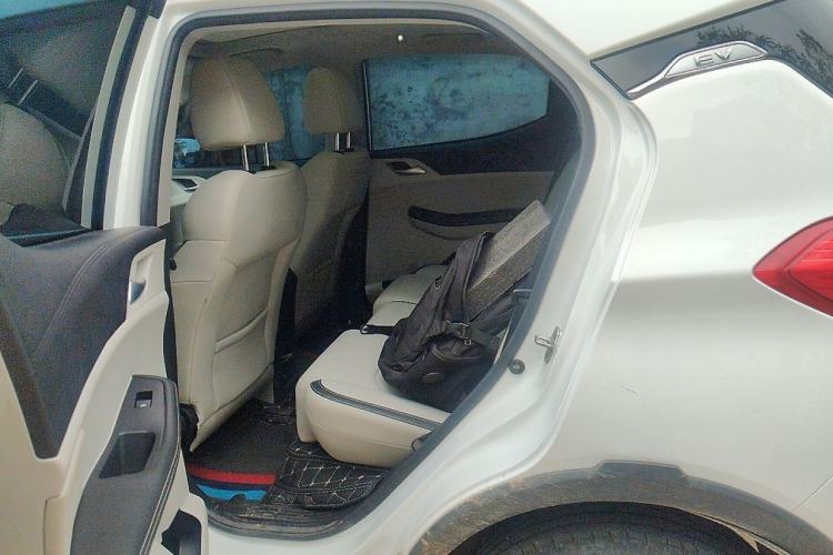 Used BYD Yuan Pro 2021 401 km Deluxe Version Left Rear Seat
