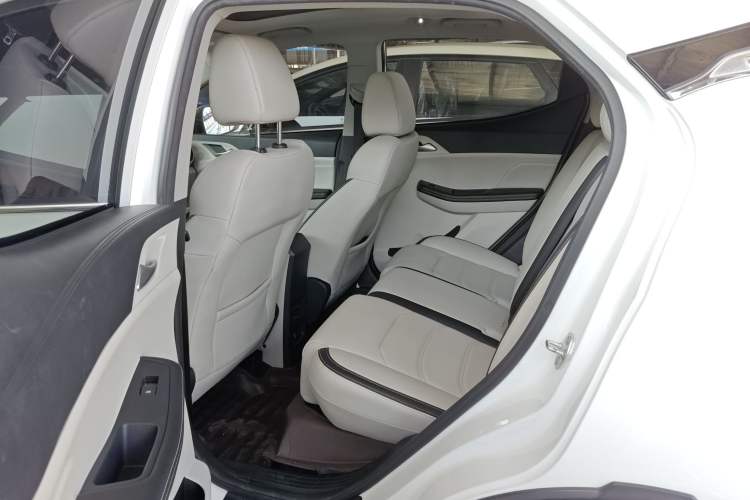 Used BYD Yuan Pro 2021 401 km Deluxe Version Left Rear Seat
