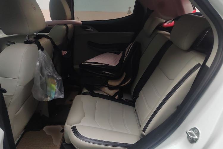 Used BYD Yuan Pro 2021 401 km Deluxe Version Left Rear Seat