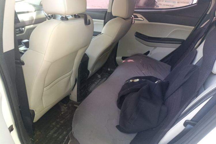 Used BYD Yuan Pro 2021 401 km Luxury Version Left Rear Seat