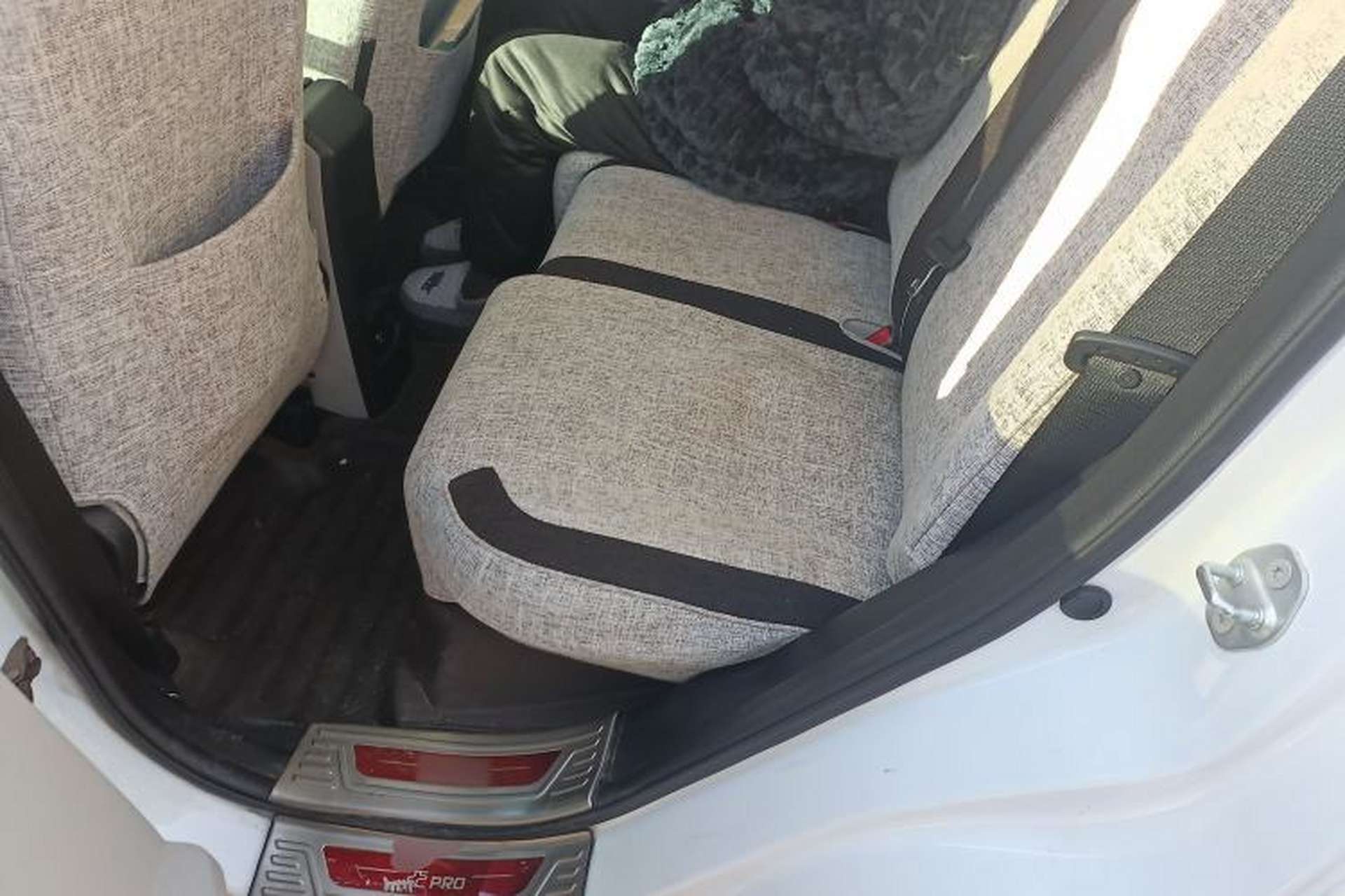 Used BYD Yuan Pro 2021 401 km Luxury Version Left Rear Seat