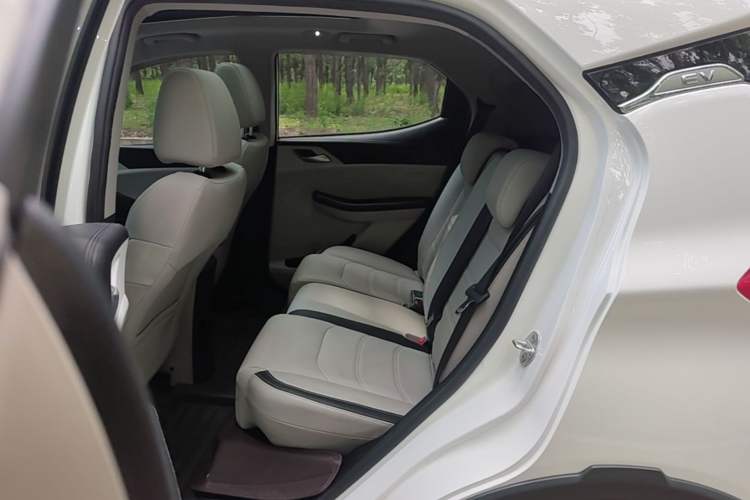 Used BYD Yuan Pro 2021 "Love for a Lifetime" Edition Left Rear Seat