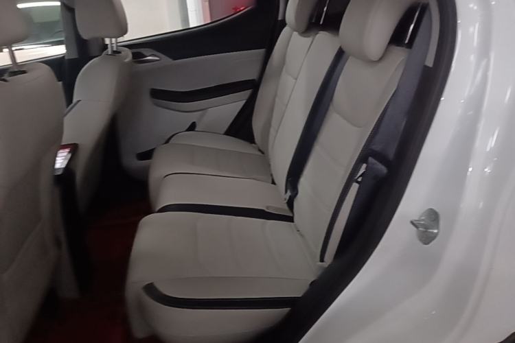 Used BYD Yuan Pro 2021 401 km Deluxe Version Left Rear Seat