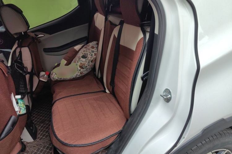 Used BYD Yuan Pro 2021 401 km Luxury Version Left Rear Seat