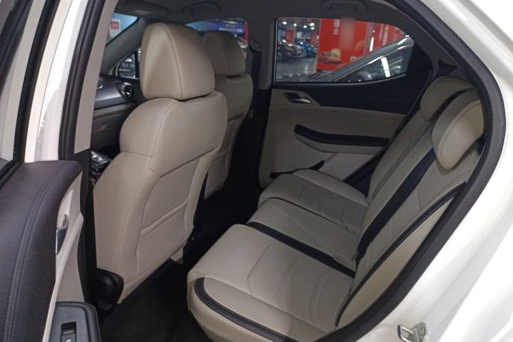 Used BYD Yuan Pro 2021 401 km Luxury Version Left Rear Seat