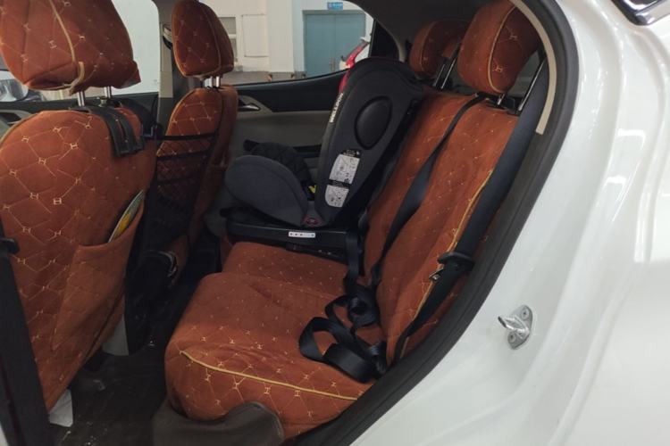 Used BYD Yuan Pro 2021 401 km Luxury Version Left Rear Seat