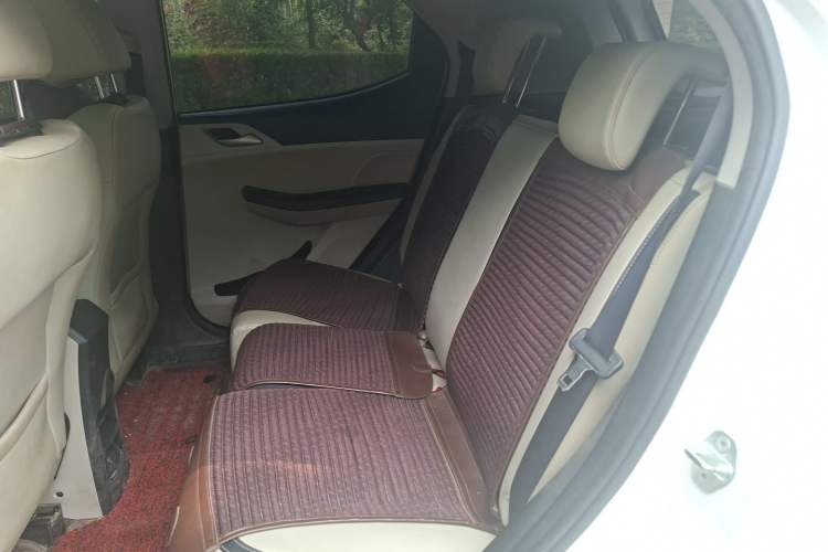 Used BYD Yuan Pro 2021 401 km Deluxe Version Left Rear Seat