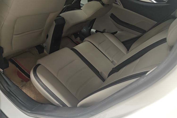 Used BYD Yuan Pro 2021 401 km Deluxe Version Left Rear Seat