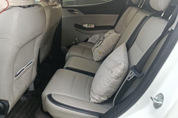 Used BYD Yuan Pro 2021 401 km Luxury Version Left Rear Seat