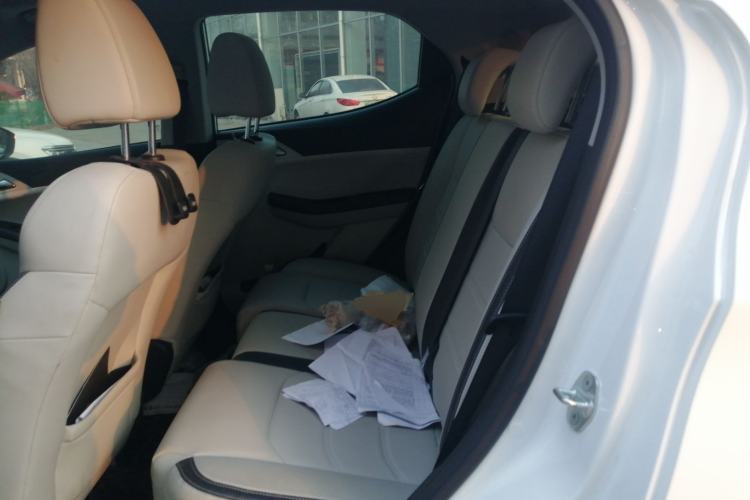 Used BYD Yuan Pro 2021 401 km Luxury Version Left Rear Seat