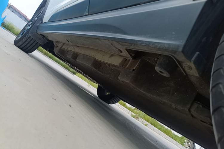 Used BYD Yuan Pro 2021 401 km Deluxe Version Left Side Sill