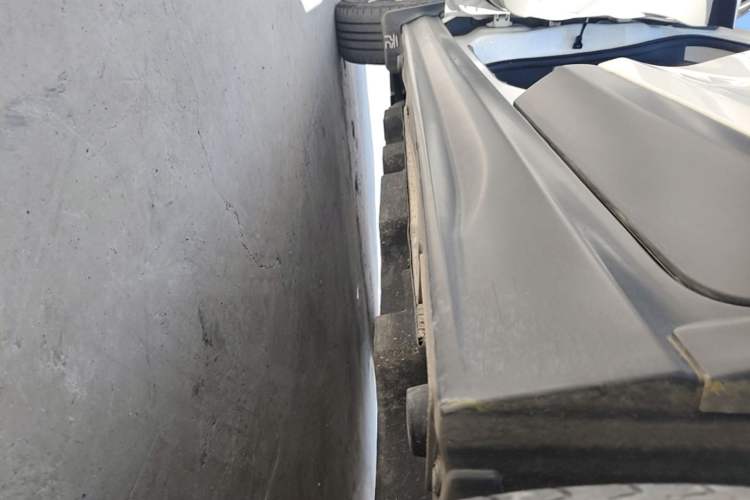 Used BYD Yuan Pro 2021 401 km Deluxe Version Left Side Sill