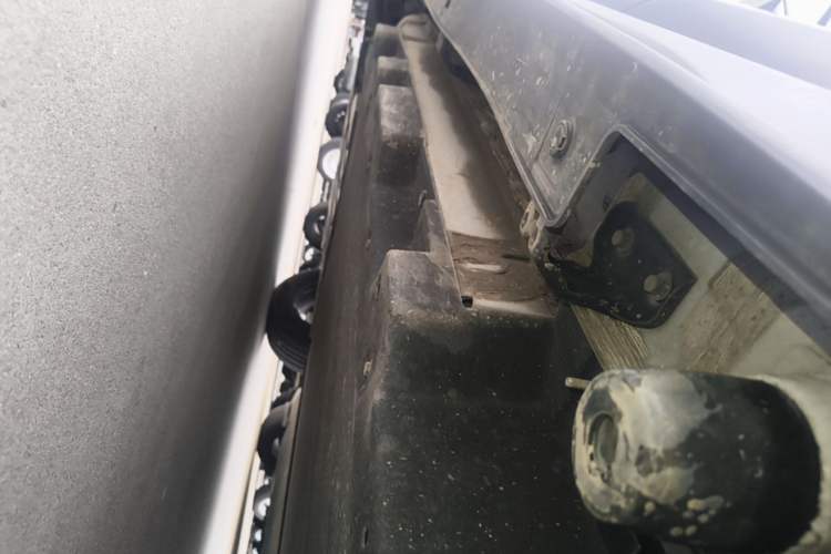 Used BYD Yuan Pro 2021 "Love for a Lifetime" Edition Left Side Sill