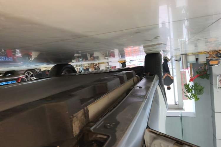 Used BYD Yuan Pro 2021 401 km Deluxe Version Left Side Sill