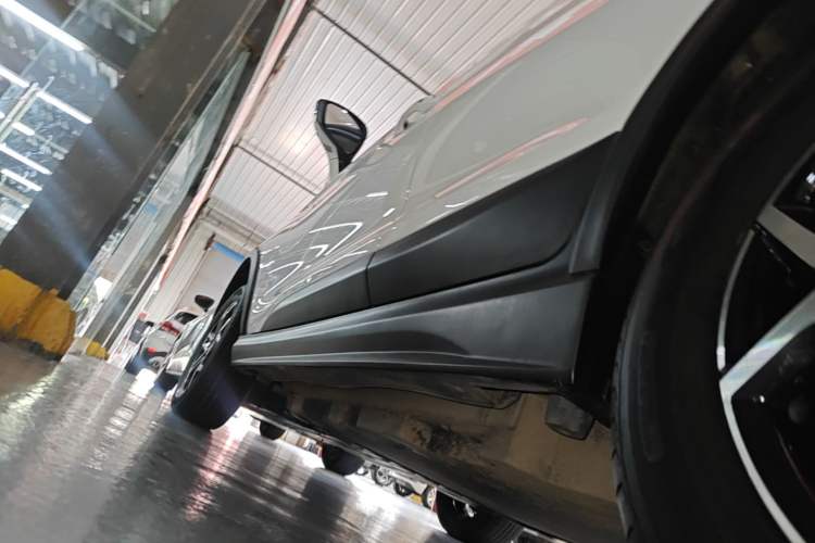Used BYD Yuan Pro 2021 401 km Deluxe Version Left Side Sill