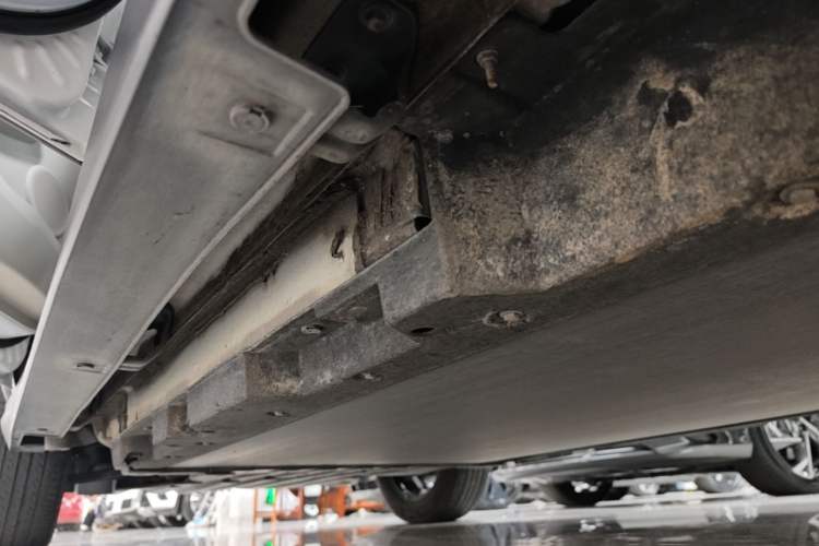 Used BYD Yuan Pro 2021 401 km Luxury Version Left Side Sill