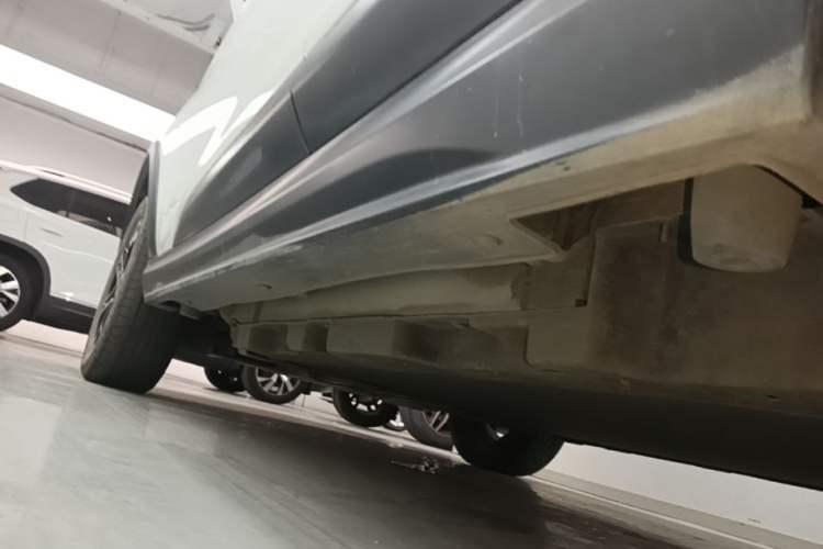 Used BYD Yuan Pro 2021 "Love for a Lifetime" Edition Left Side Sill