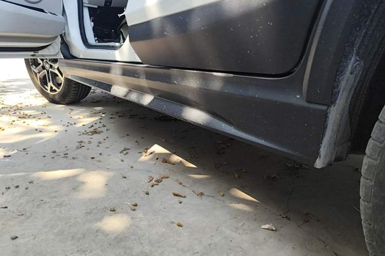 Used BYD Yuan Pro 2021 401 km Deluxe Version Left Side Sill