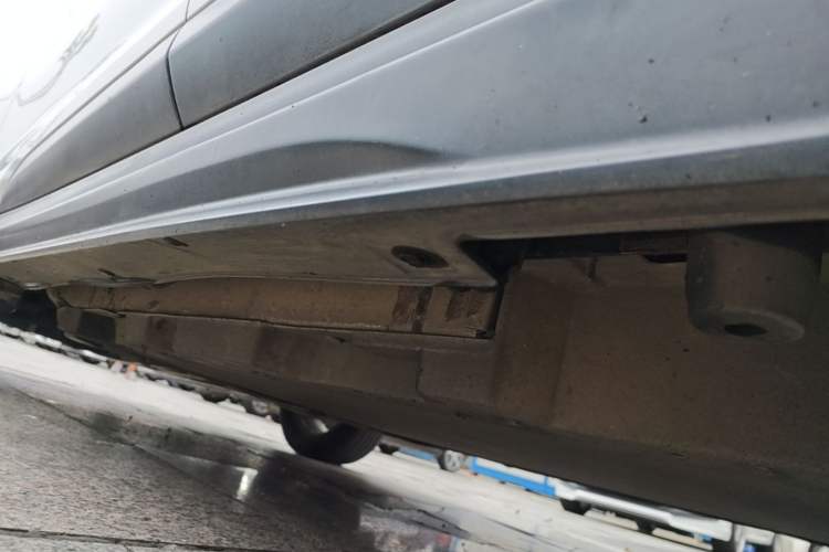 Used BYD Yuan Pro 2021 401 km Luxury Version Left Side Sill