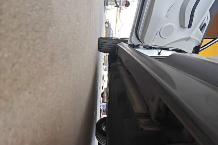 Used BYD Yuan Pro 2021 401 km Deluxe Version Left Side Sill