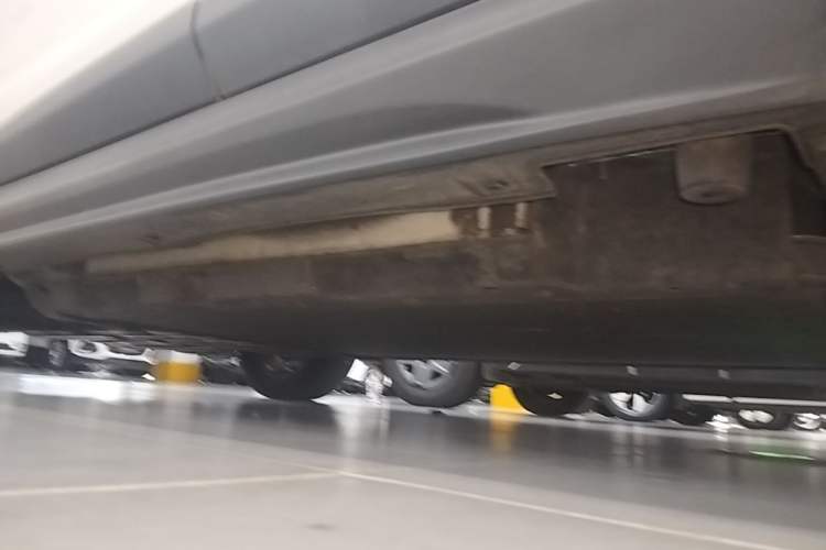 Used BYD Yuan Pro 2021 "Love for a Lifetime" Edition Left Side Sill