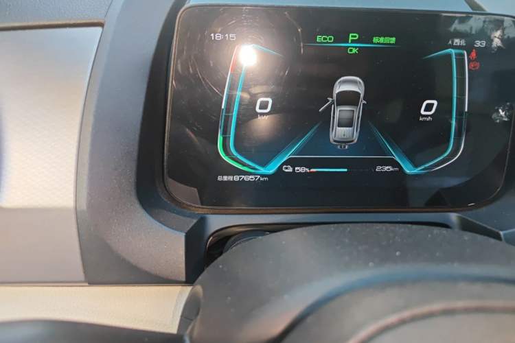 Used BYD Yuan Pro 2021 401 km Deluxe Version Odometer Close Up