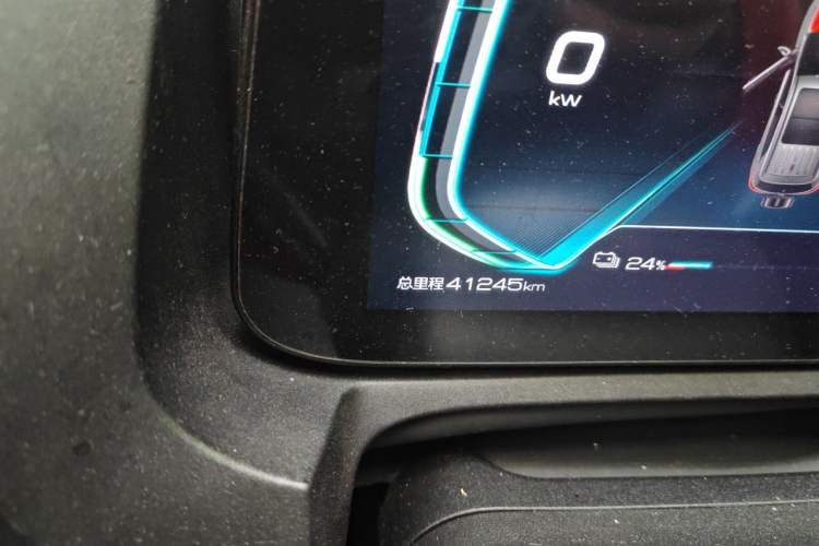 Used BYD Yuan Pro 2021 "Love for a Lifetime" Edition Odometer Close Up