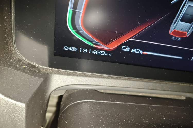 Used BYD Yuan Pro 2021 401 km Deluxe Version Odometer Close Up