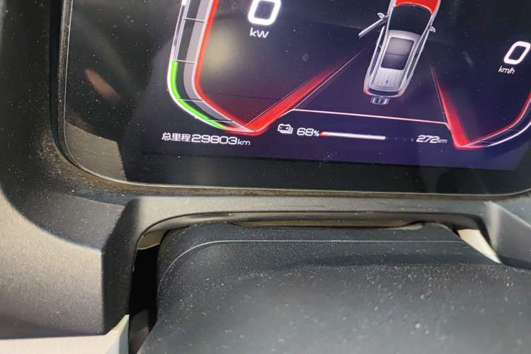 Used BYD Yuan Pro 2021 401 km Deluxe Version Odometer Close Up