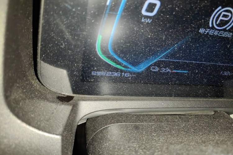 Used BYD Yuan Pro 2021 401 km Deluxe Version Odometer Close Up