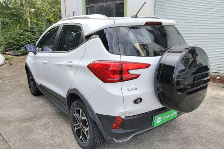 Used BYD Yuan Pro 2021 401 km Deluxe Version Rear Left 45 Deg