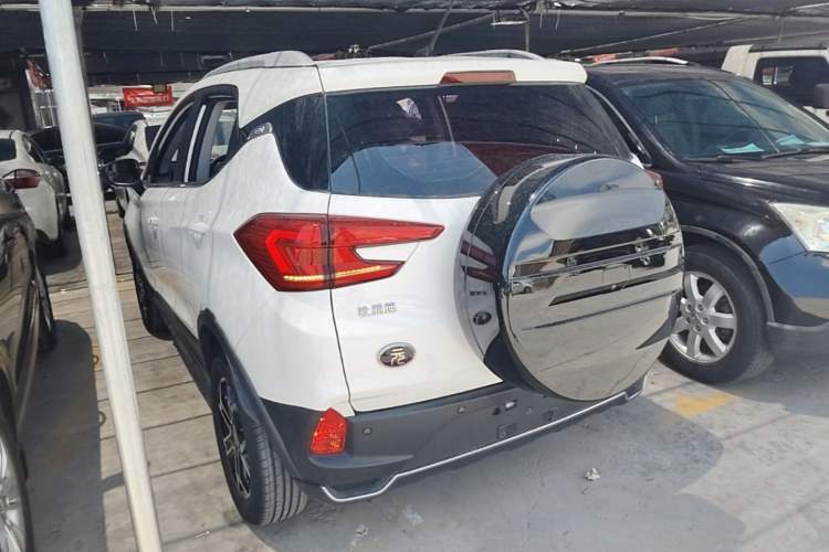 Used BYD Yuan Pro 2021 401 km Deluxe Version Rear Left 45 Deg