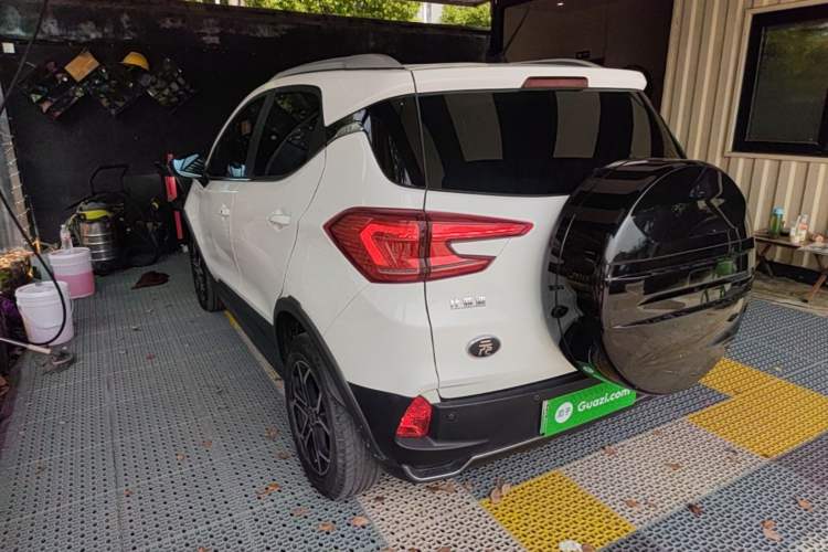 Used BYD Yuan Pro 2021 401 km Luxury Version Rear Left 45 Deg