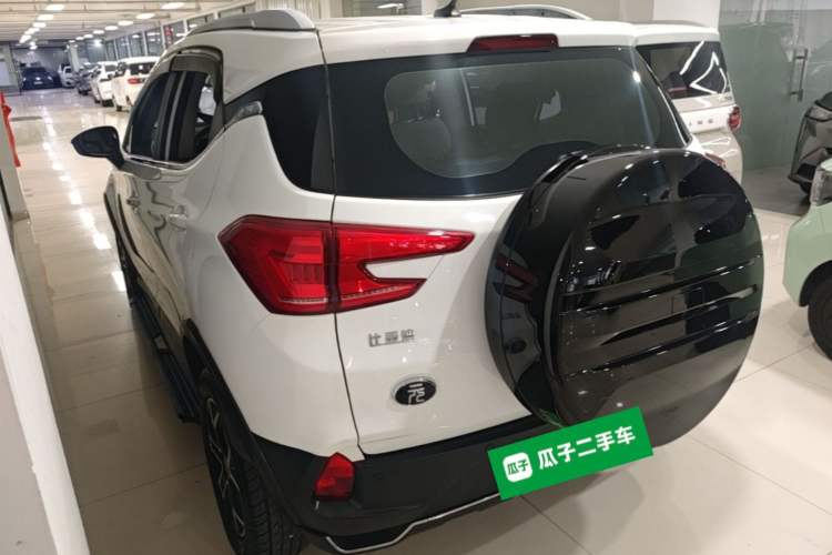 Used BYD Yuan Pro 2021 401 km Luxury Version Rear Left 45 Deg