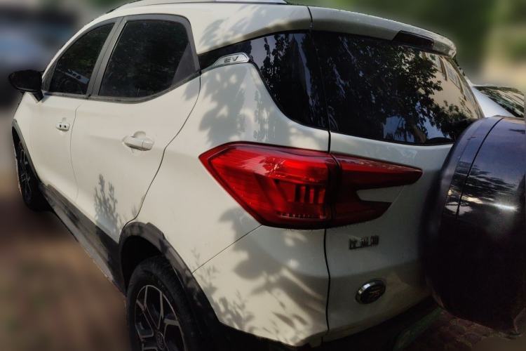 Used BYD Yuan Pro 2021 401 km Luxury Version Rear Left 45 Deg
