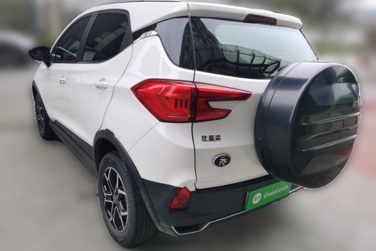 Used BYD Yuan Pro 2021 401 km Luxury Version Rear Left 45 Deg