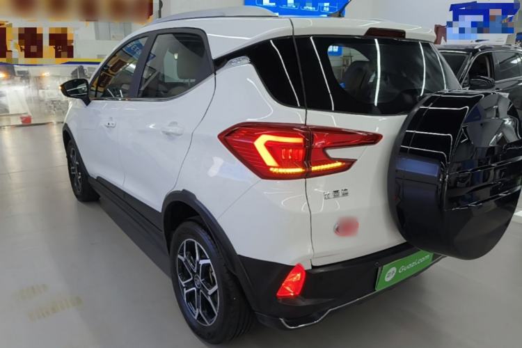 Used BYD Yuan Pro 2021 401 km Deluxe Version Rear Left 45 Deg