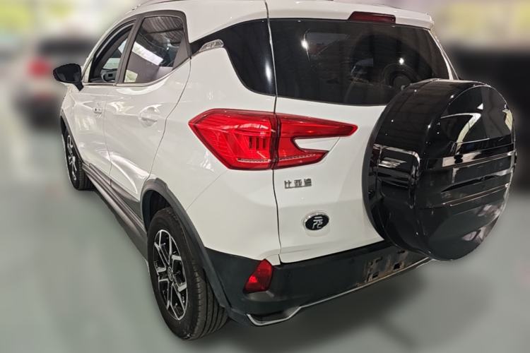 Used BYD Yuan Pro 2021 401 km Deluxe Version Rear Left 45 Deg