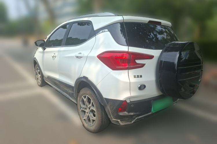 Used BYD Yuan Pro 2021 401 km Deluxe Version Rear Left 45 Deg