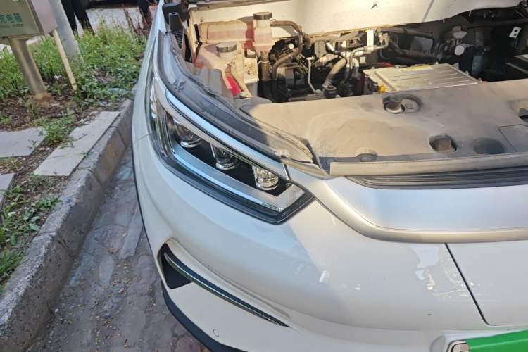 Used BYD Yuan Pro 2021 401 km Deluxe Version Right Front Headlight