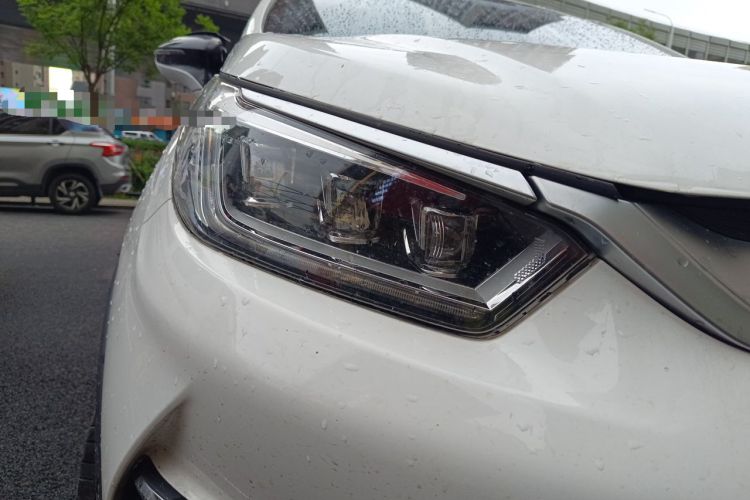 Used BYD Yuan Pro 2021 401 km Deluxe Version Right Front Headlight
