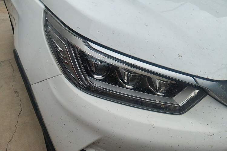 Used BYD Yuan Pro 2021 401 km Deluxe Version Right Front Headlight