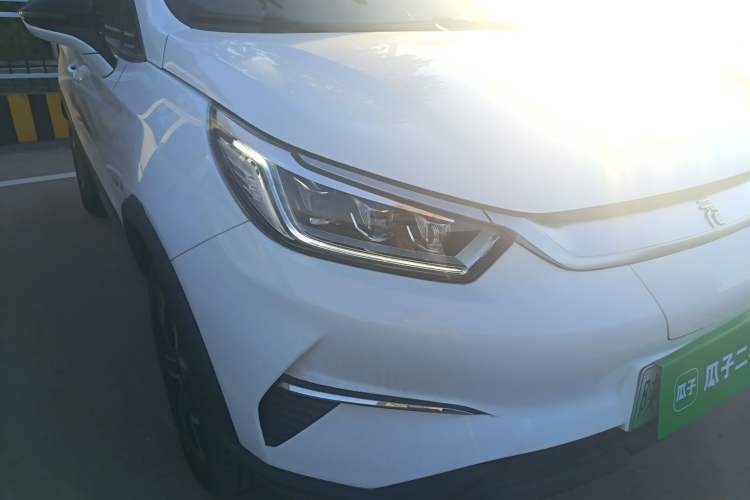 Used BYD Yuan Pro 2021 401 km Luxury Version Right Front Headlight
