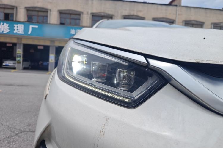 Used BYD Yuan Pro 2021 401 km Deluxe Version Right Front Headlight